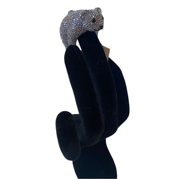 Kate Spade Arctic Friends Adorable Polar Bear Pave & Black Crystal Ring Size 7 - Picture 3 of 9